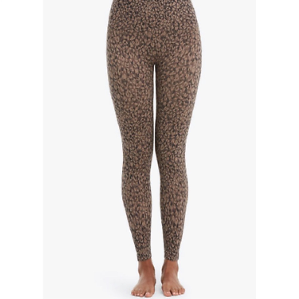 SPANX contour waistband high waist leopard legging